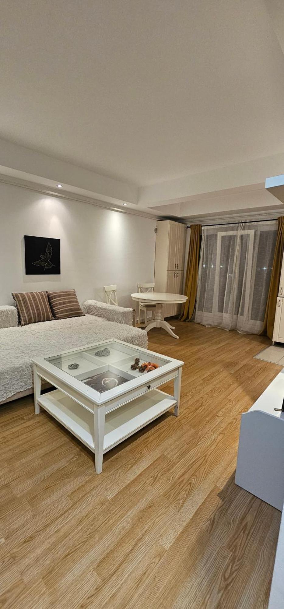 Homey 2 Cosmopolis Stefanestii de Jos Exterior photo
